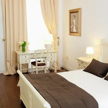 The Secret Apartman