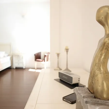 The Secret Appartement *